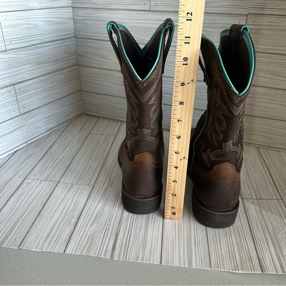 Ariat Delilah Round Toe Western Boot women’s - Picture 8 of 10